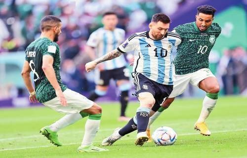 尼克斯vs独行侠前瞻：戴维斯出战成疑，尼克斯欲在主场重回连胜轨道